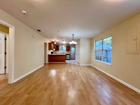 Tiny photo for 604 W 6Th Avenue, Tallahassee, FL 32303 (MLS # 399539)
