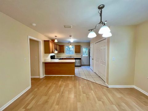 Tiny photo for 604 W 6Th Avenue, Tallahassee, FL 32303 (MLS # 399539)