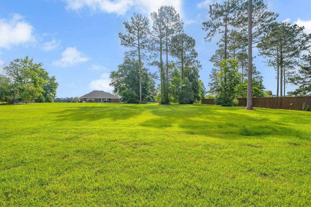 Photo of 30 Stillwater Lane, Havana, FL 32333 (MLS # 393317)