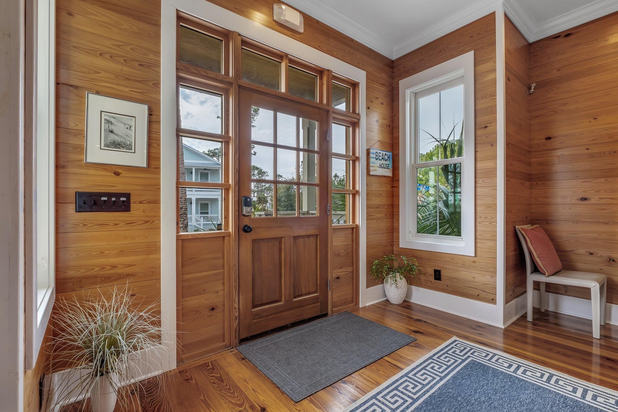 301 Gullwing Way