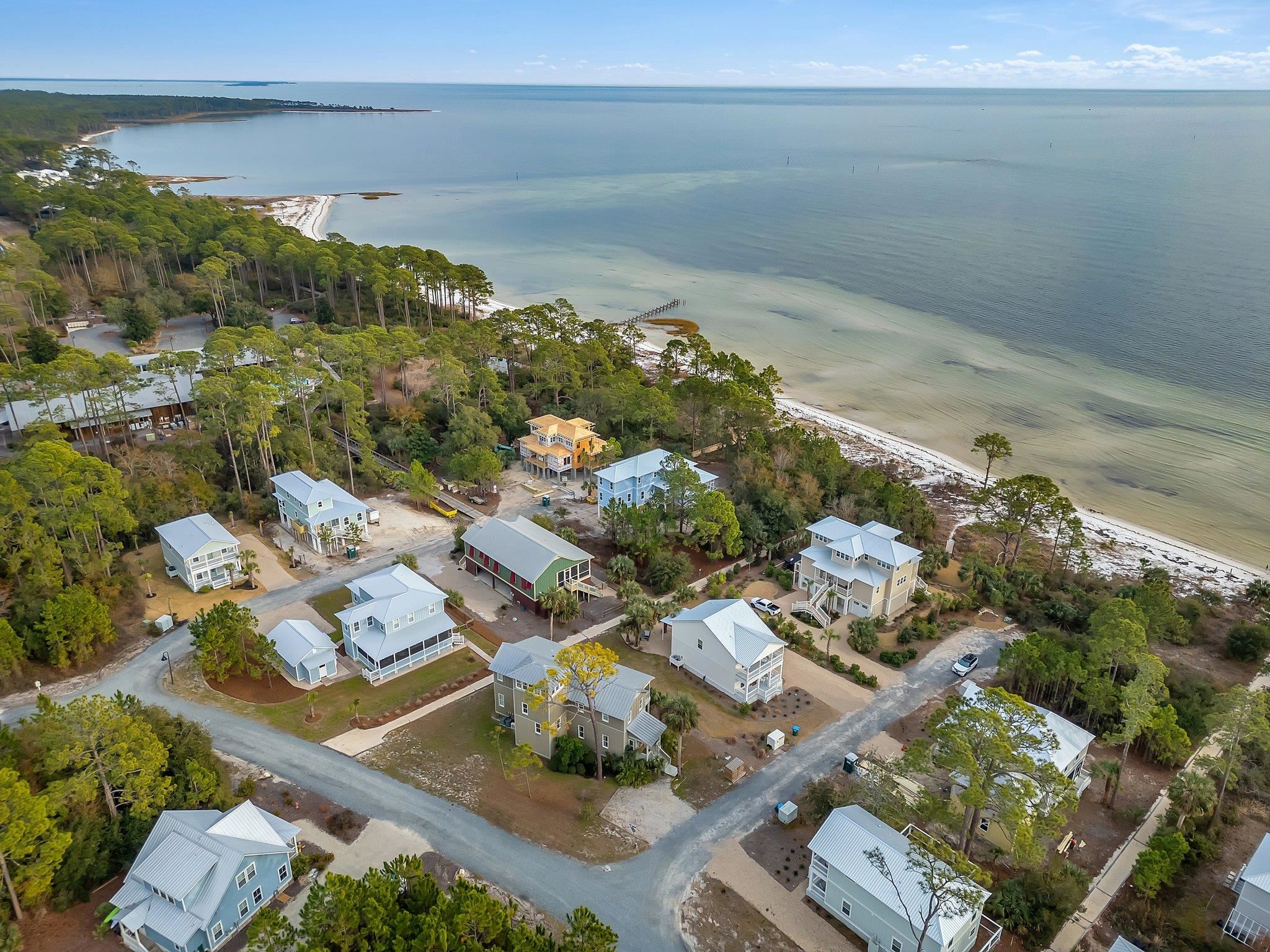 301 Gull Wing Way