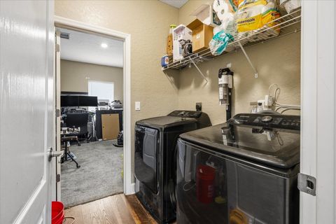 Tiny photo for 164 James Hinson Drive, Midway, FL 32343 (MLS # 395347)