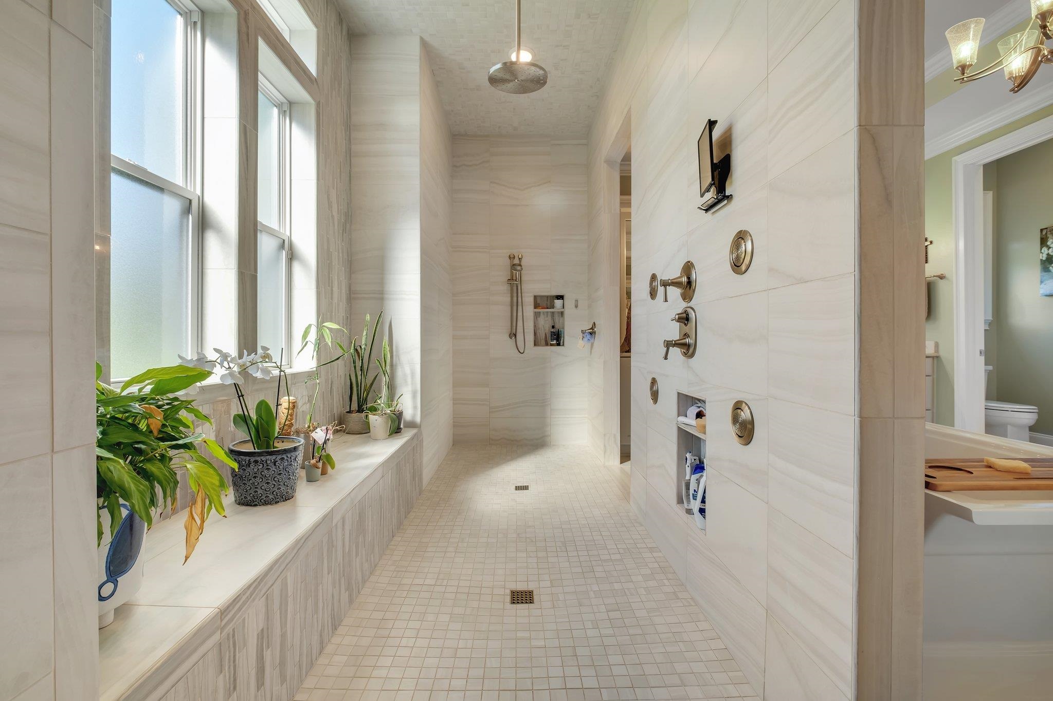 1093 San Bonita Boulevard