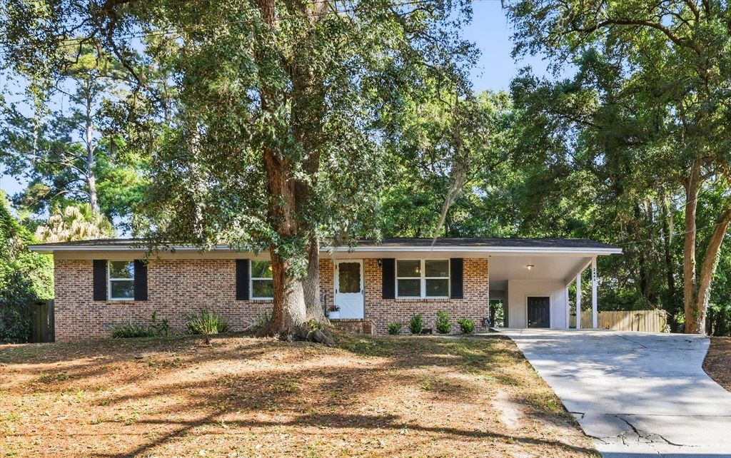 Photo of 2646 Hastings Drive Dr, Tallahassee, FL 32303 (MLS # 399363)
