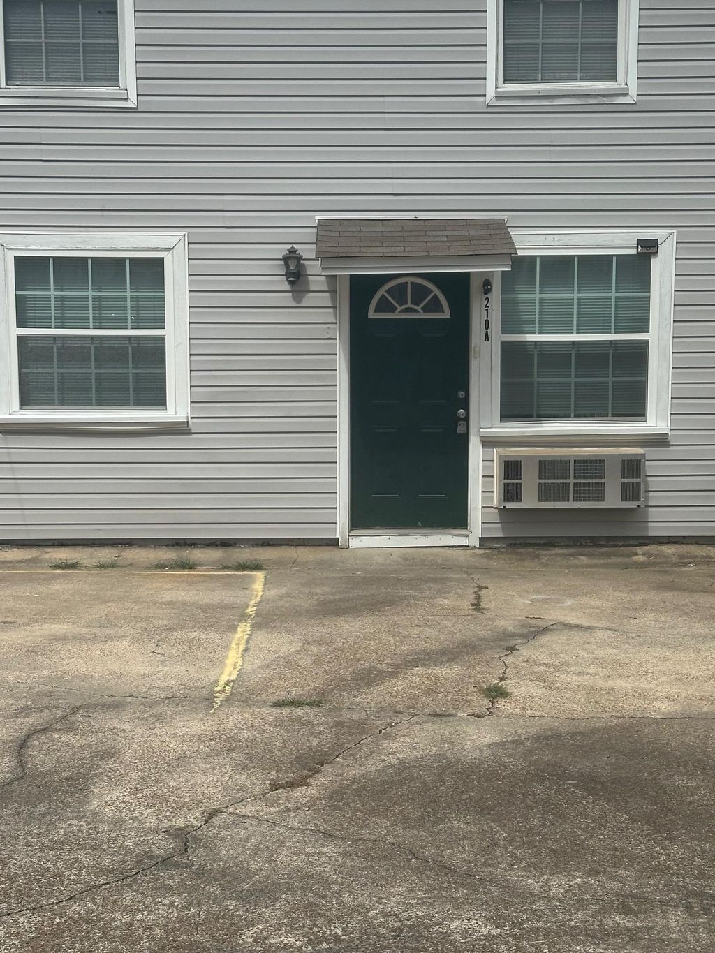 Photo of 210 W 8th Avenue #A, Tallahassee, FL 32303 (MLS # 391868)