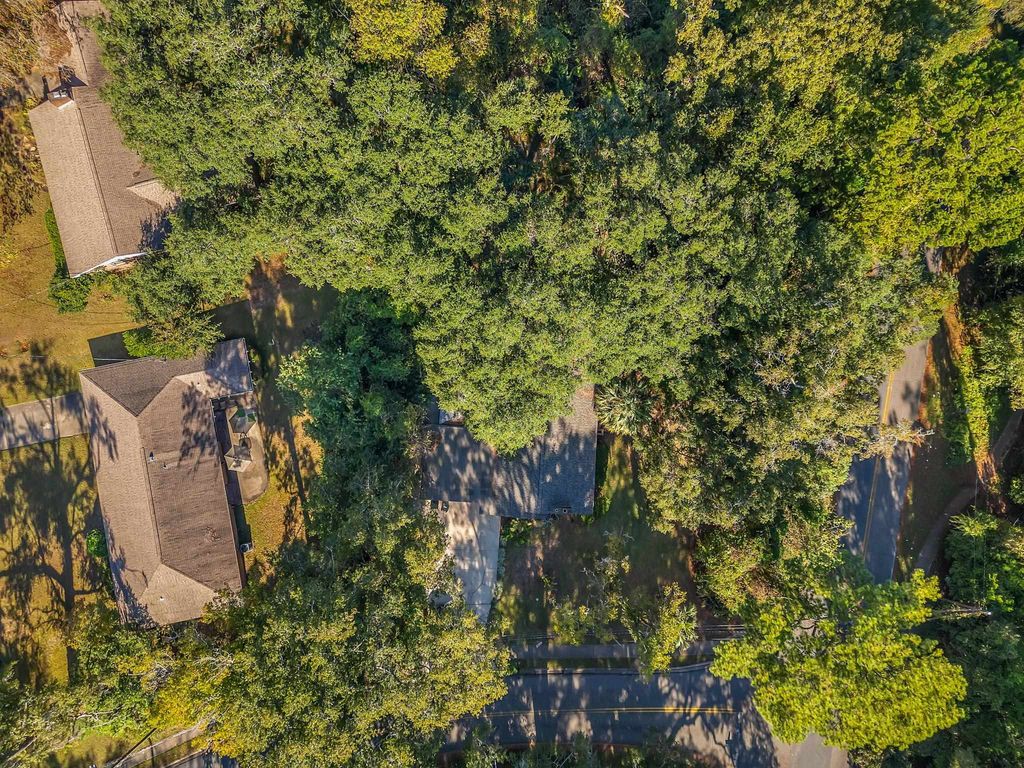 Photo of 1100 San Luis Road, Tallahassee, FL 32304 (MLS # 392207)