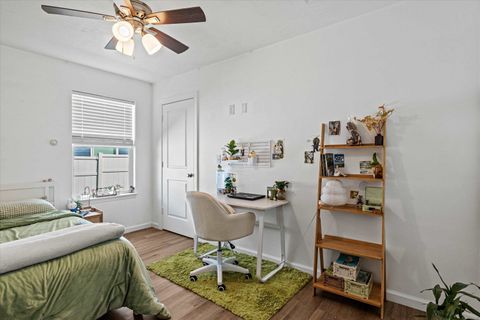 Tiny photo for 954 Cap Tram Road, Tallahassee, FL 32317 (MLS # 394952)