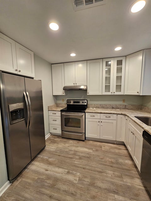 Tiny photo for 8224 Hunters Ridge Trail, Tallahassee, FL 32312 (MLS # 402668)