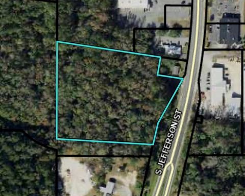 Tiny photo for 1407 S JEFFERSON Streets, Monticello, FL 32344 (MLS # 399130)
