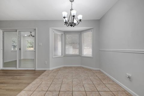 Tiny photo for 8712 Waltham Court, Tallahassee, FL 32311 (MLS # 393258)