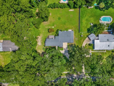 A home in TALLAHASSEE