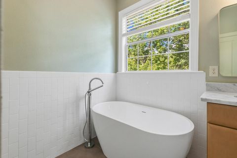 Tiny photo for 510 E 7th Avenue, Tallahassee, FL 32303 (MLS # 400095)