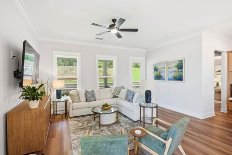 Tiny photo for 4308 Oak Run Circle, Tallahassee, FL 32317 (MLS # 401175)
