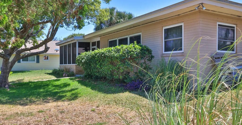 Photo of 2326 S Peninsula Drive, Other Florida, FL 32118 (MLS # 401279)