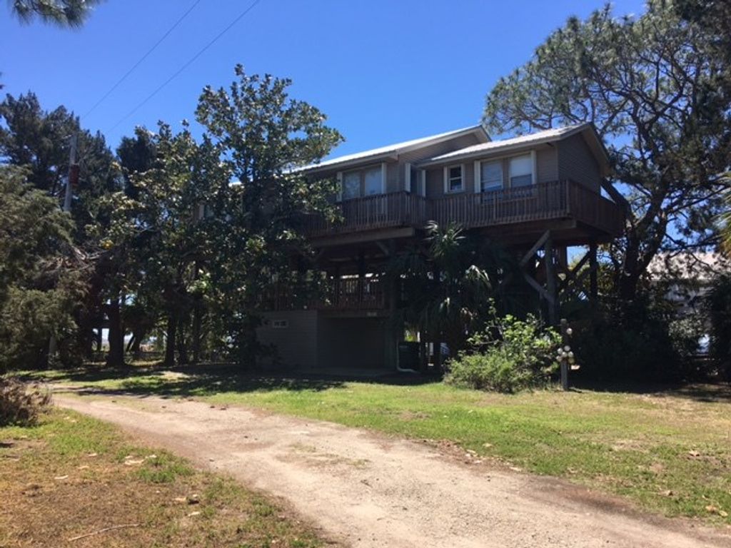 listing image 0