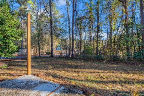 Tiny photo for 2384 TUSCAVILLA Road, Tallahassee, FL 32312 (MLS # 397977)