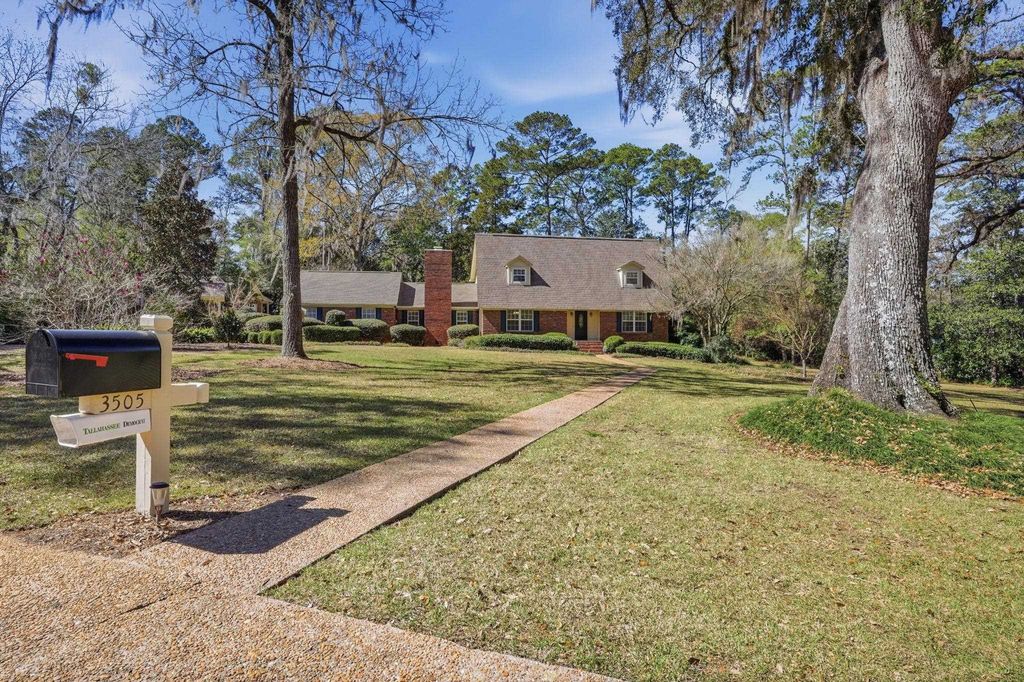 Photo of 3505 Cedar Lane Drive, Tallahassee, FL 32312 (MLS # 396864)
