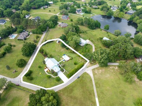 A home in TALLAHASSEE