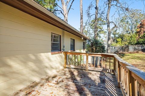 Tiny photo for 817 S Lipona Road, Tallahassee, FL 32304 (MLS # 395045)