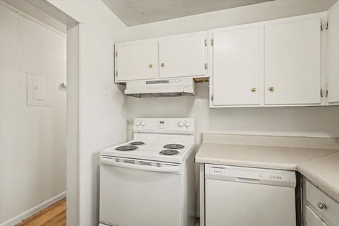 Tiny photo for 817 S Lipona Road, Tallahassee, FL 32304 (MLS # 395045)