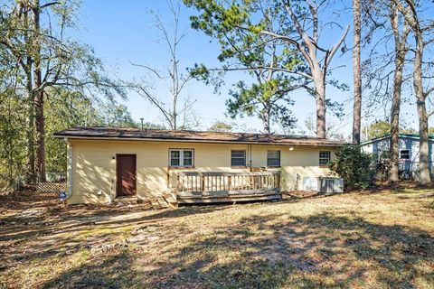 Tiny photo for 817 S Lipona Road, Tallahassee, FL 32304 (MLS # 395045)