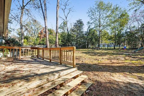 Tiny photo for 817 S Lipona Road, Tallahassee, FL 32304 (MLS # 395045)