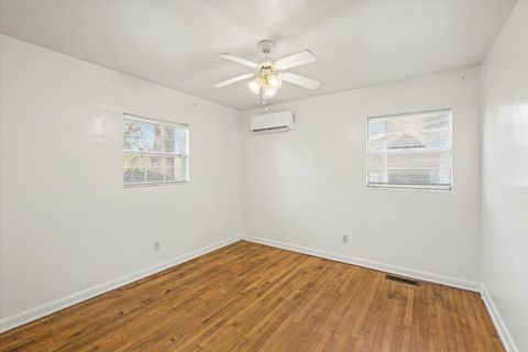 Tiny photo for 817 S Lipona Road, Tallahassee, FL 32304 (MLS # 395045)