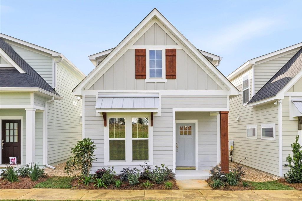 Photo of 2356 Mews Landing, Tallahassee, FL 32308 (MLS # 386042)