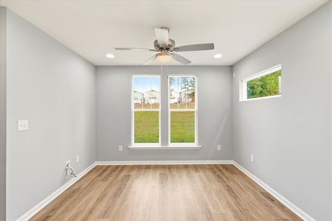 Tiny photo for 2356 Mews Landing, Tallahassee, FL 32308 (MLS # 386042)