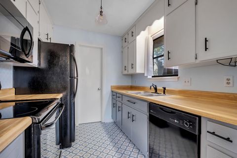 Tiny photo for 1926 Hidden Valley Vly, Tallahassee, FL 32308 (MLS # 398128)