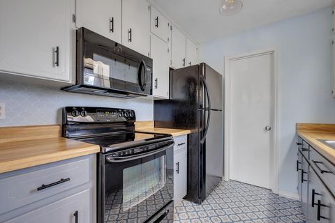 Tiny photo for 1926 Hidden Valley Vly, Tallahassee, FL 32308 (MLS # 398128)