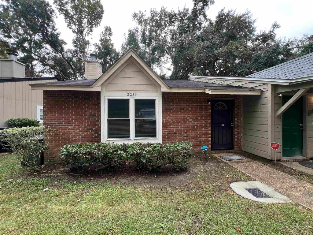 Photo of 2231 Treeo Lane, Tallahassee, FL 32301 (MLS # 392535)