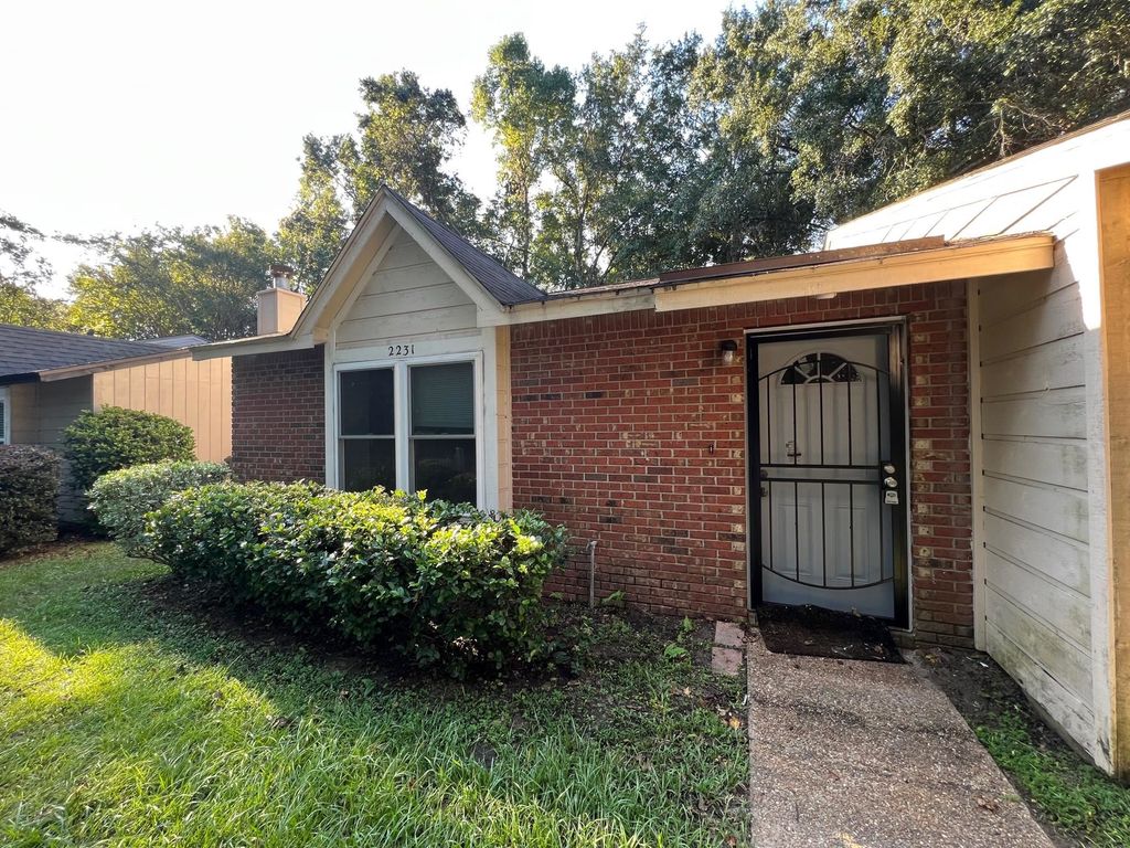 Photo of 2231 Treeo Lane, Tallahassee, FL 32301 (MLS # 392535)