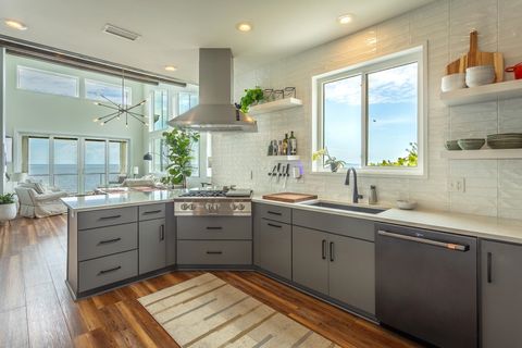 Tiny photo for 2800 Highway 98 E, St James, FL 32322 (MLS # 401890)
