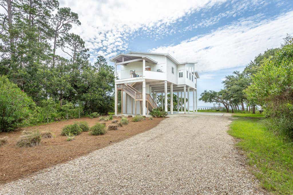 Photo of 2800 Highway 98 E, St James, FL 32323 (MLS # 401890)