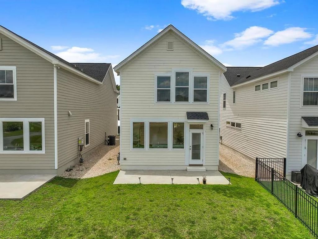 Photo of 463 GRAND OAKS Road, Tallahassee, FL 32317 (MLS # 395405)