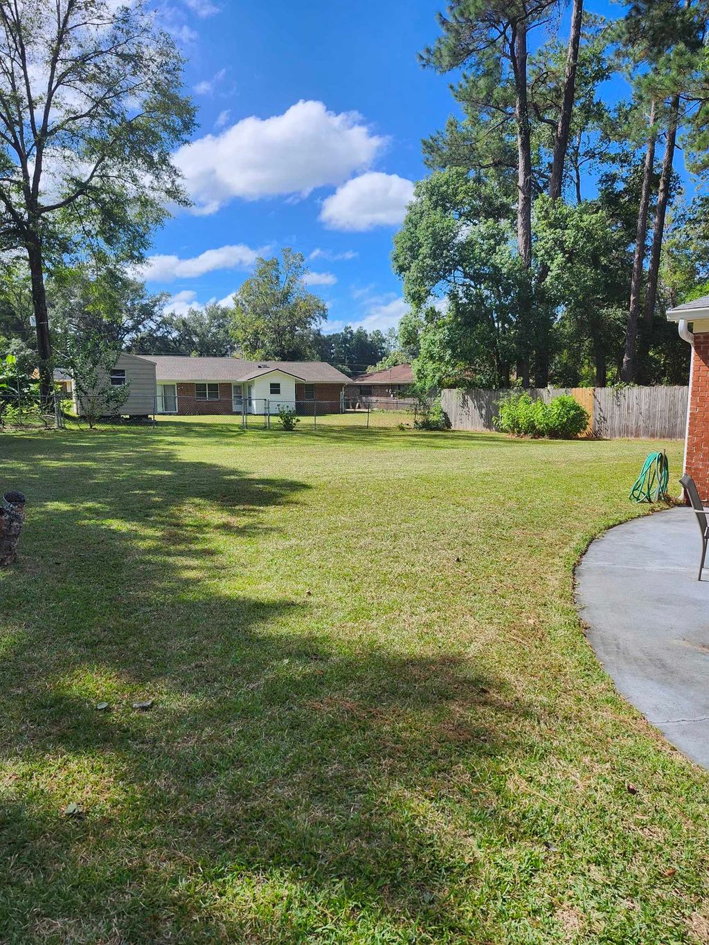 Photo of 413 Georgetown Drive, Tallahassee, FL 32305 (MLS # 391773)