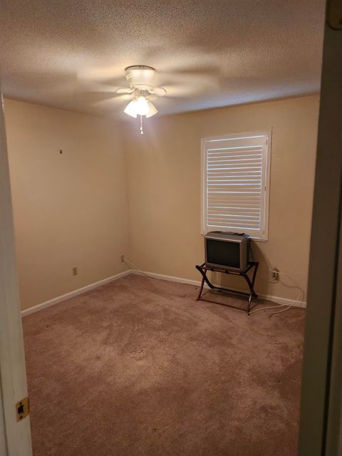 Tiny photo for 413 Georgetown Drive, Tallahassee, FL 32305 (MLS # 391773)