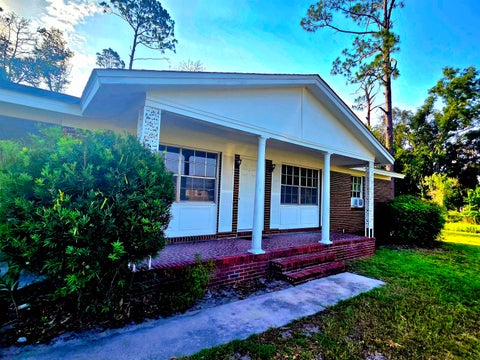 Tiny photo for 104 Forest Circle, Perry, FL 32347 (MLS # 401870)