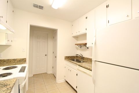 Tiny photo for 617 N Magnolia Drive, Tallahassee, FL 32308 (MLS # 392194)