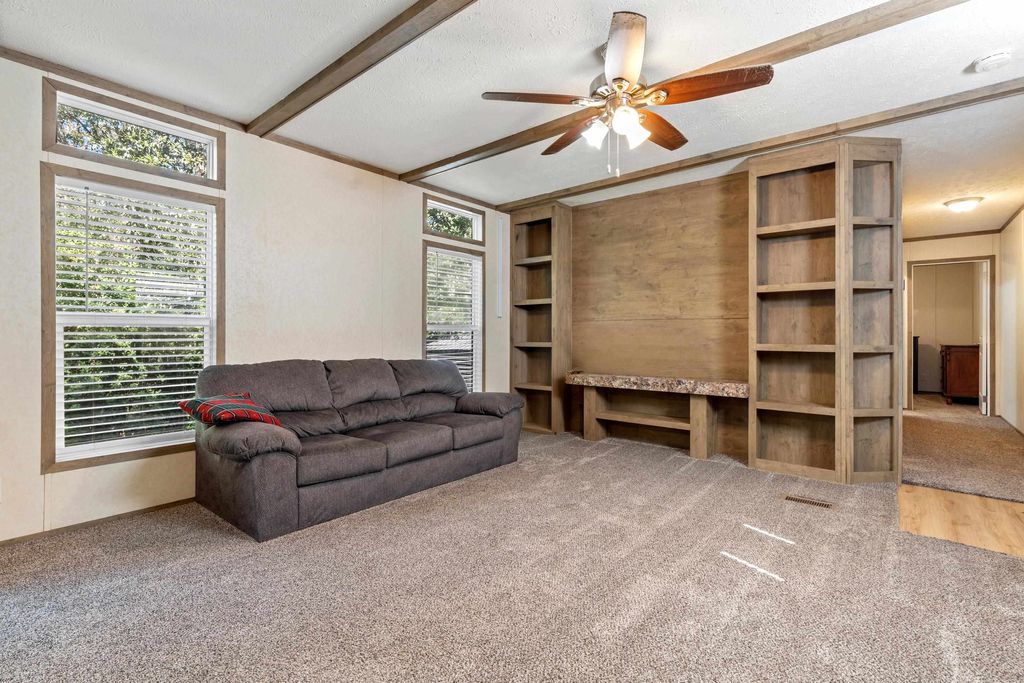 Photo of 9072 HARDWOOD Lane, Tallahassee, FL 32311 (MLS # 392738)