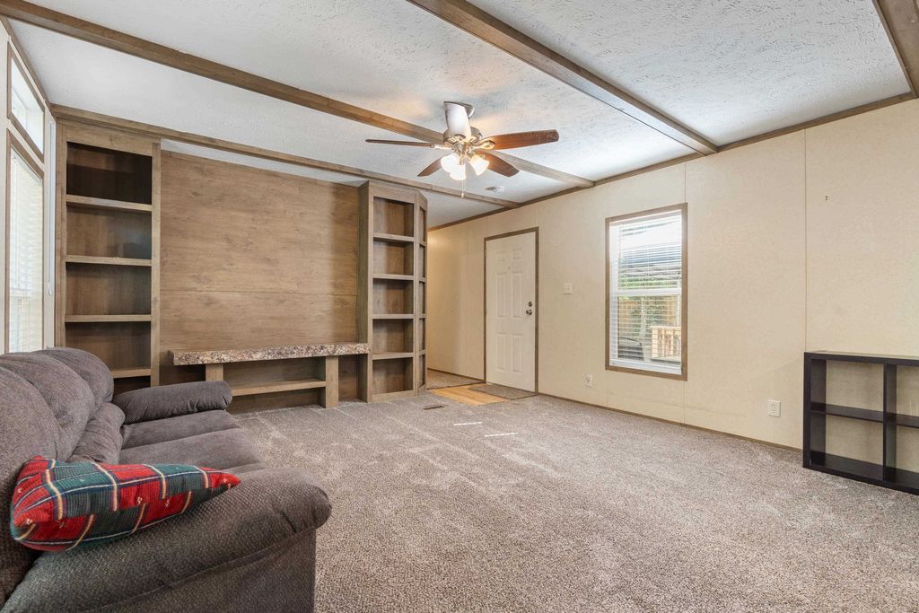 Photo of 9072 HARDWOOD Lane, Tallahassee, FL 32311 (MLS # 392738)