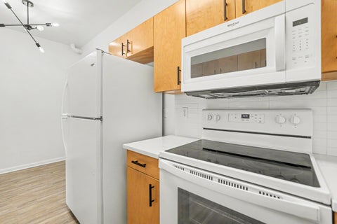 Tiny photo for 2403 Hartsfield Road #607, Tallahassee, FL 32303 (MLS # 401396)