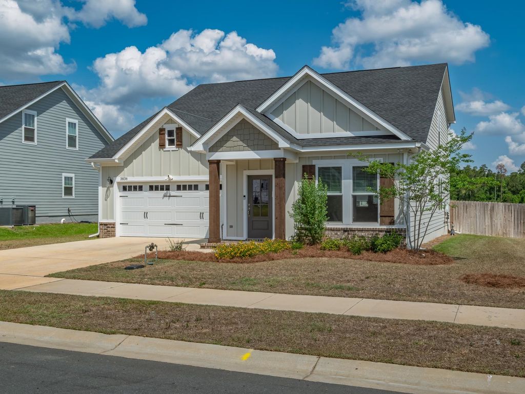 Photo of 3836 Ardmore Lane, Tallahassee, FL 32308 (MLS # 399147)