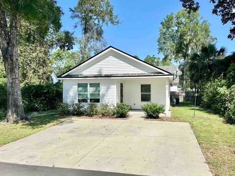 Photo of 96 Nelson Road, Crawfordville, FL 32327 (MLS # 394426)