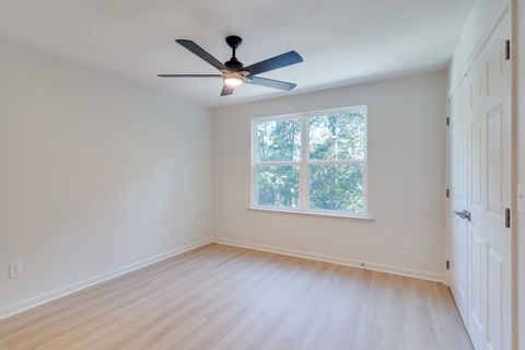 Tiny photo for 1731 S Beechwood Circle, Tallahassee, FL 32301 (MLS # 390929)