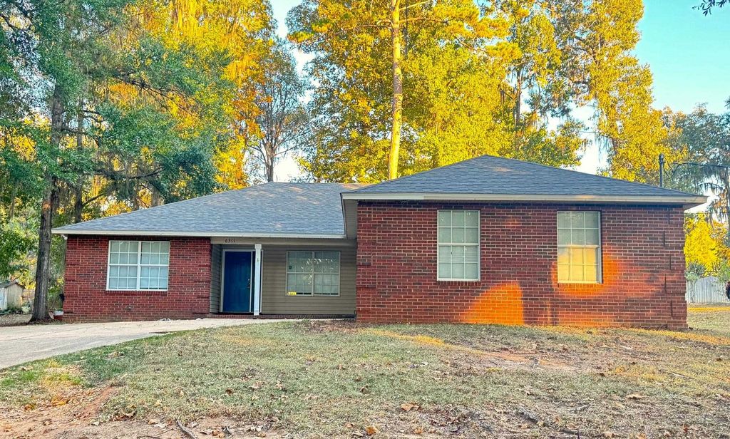 Photo of 6311 Thomasville Road, Tallahassee, FL 32312 (MLS # 392485)