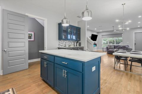 Tiny photo for 1256 N Bronough Street, Tallahassee, FL 32303 (MLS # 390655)