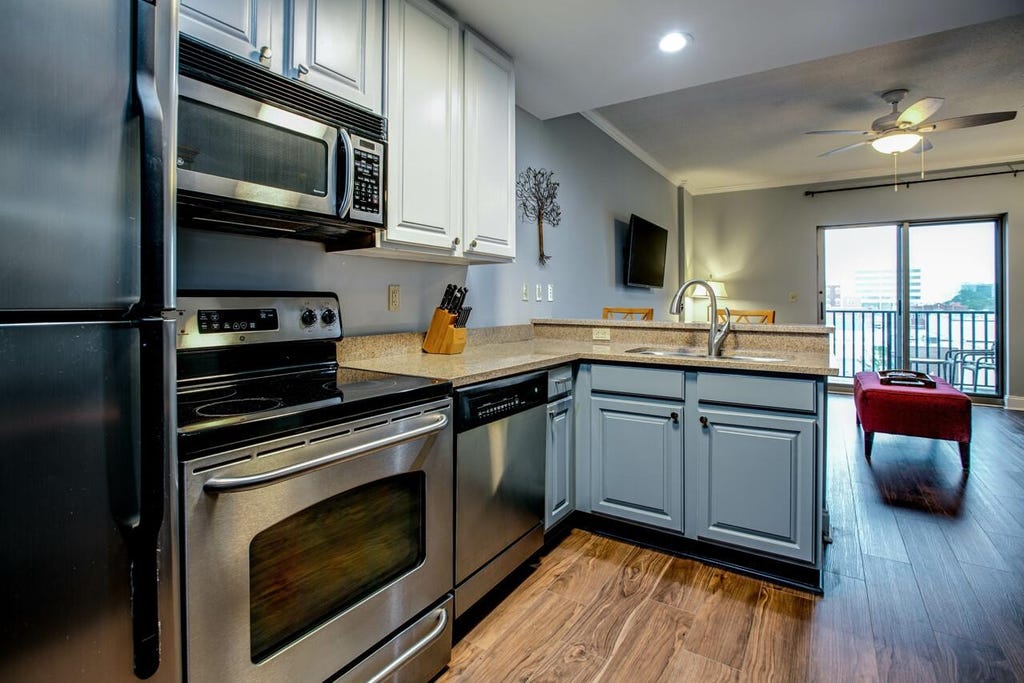 Photo of 215 W College Unit 711 Avenue, Tallahassee, FL 32301 (MLS # 402026)
