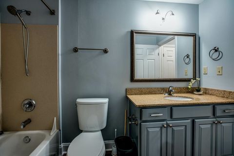 Tiny photo for 215 W College Unit 711 Avenue, Tallahassee, FL 32301 (MLS # 402026)